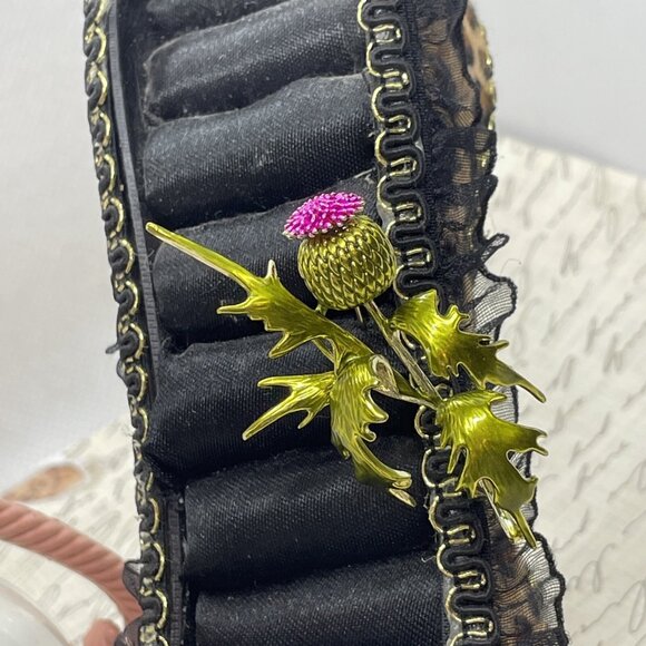 Thistle Pin Gold Flower Scotland Classic Brooch Hat Pin Scarf jewelry Purple - Picture 14 of 16